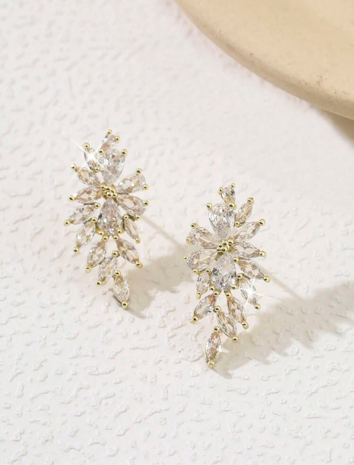 Luxury Cubic Zirconia Women Party Earrings with shining Marquise Cubic Zirconia Wedding Earrings Jewelry