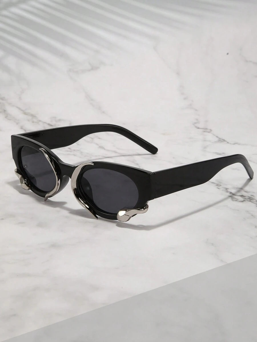 Glazzy Retro Square Snake Frame Fashion eyewear