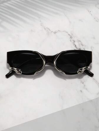 Glazzy Retro Square Snake Frame Fashion eyewear