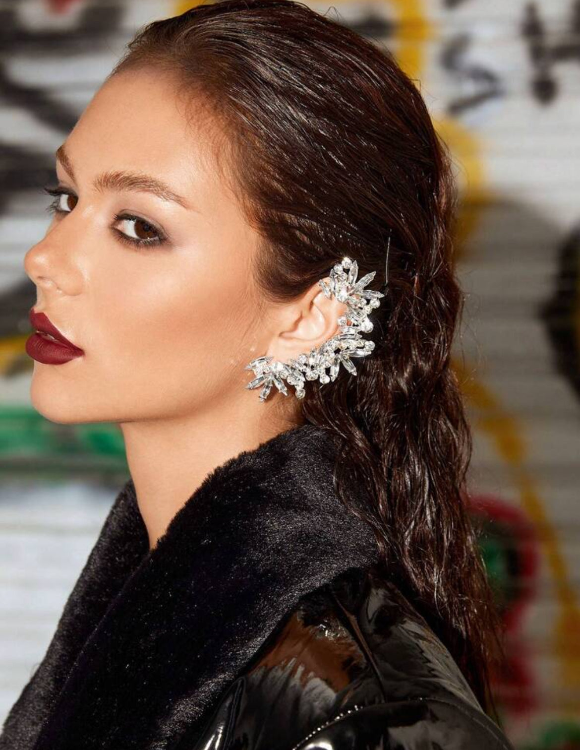 Full Rhinestone Fashionable Ear Cuff