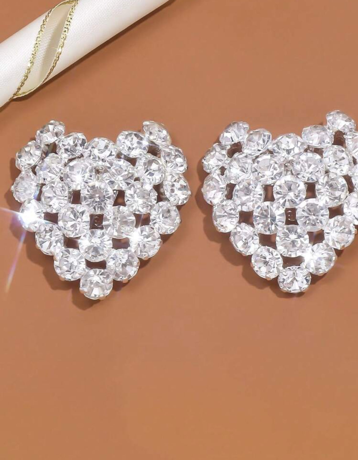 Round Crystal Heart Shaped Clip On Earrings For Women