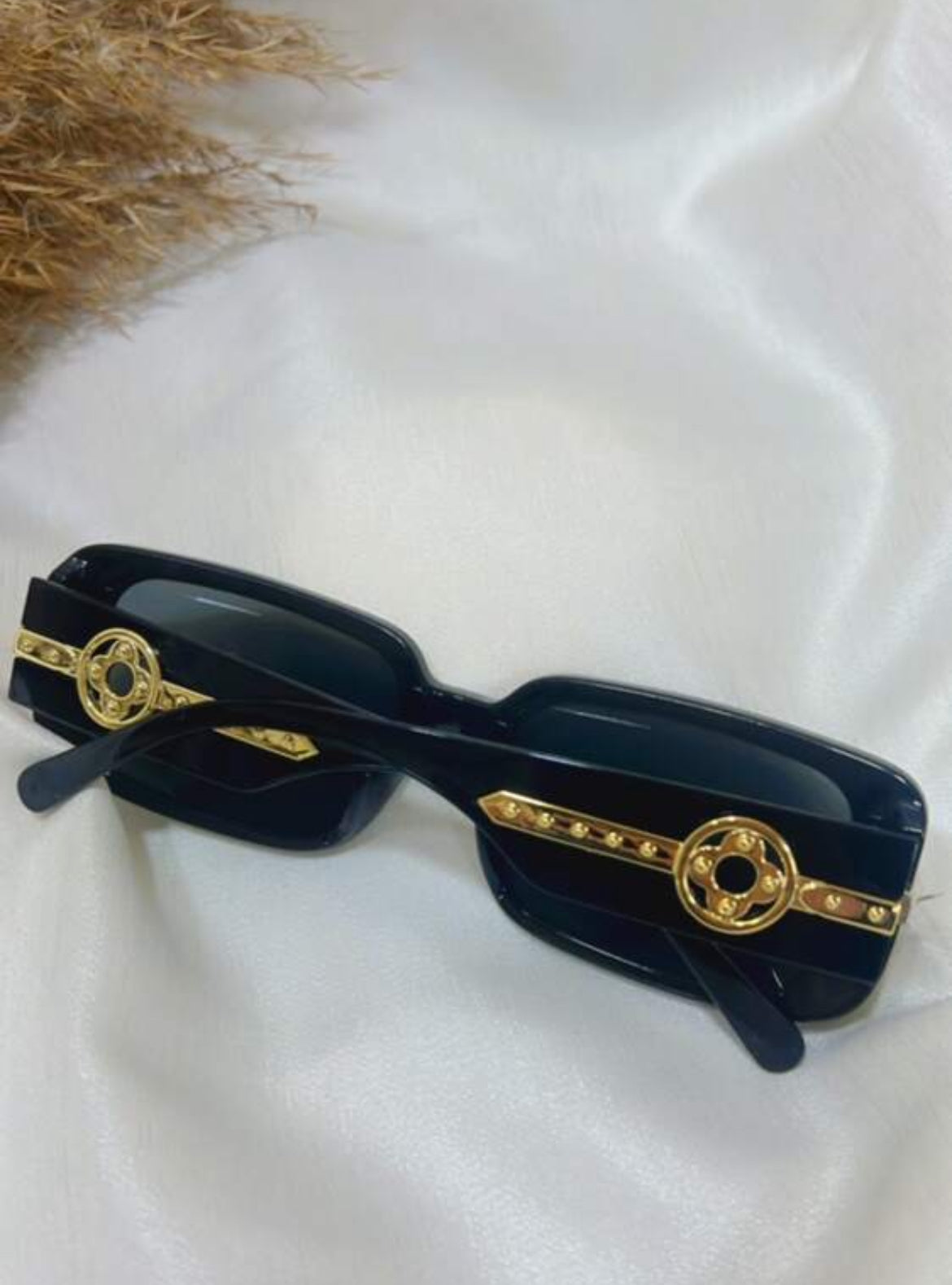 Square Glasses With Rectangle Thick Frame Vintage Shades
