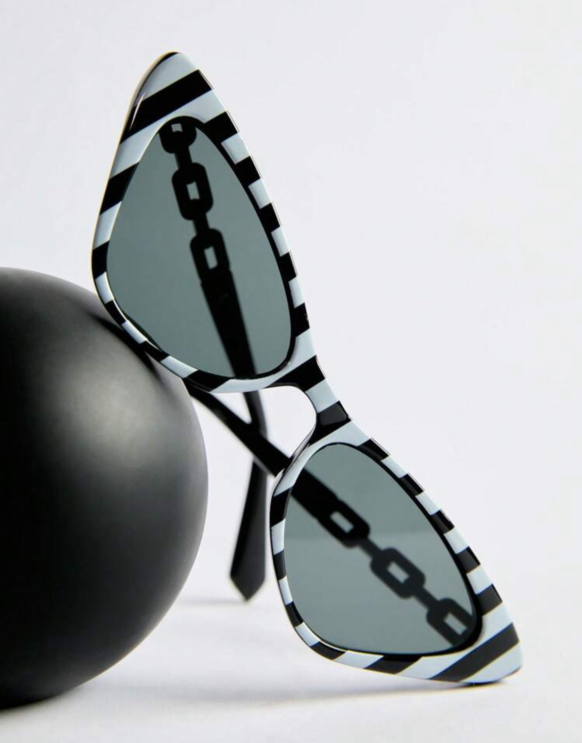 Cat's Eye Triangle Fashion Glasses Metal Chain Fashion Glasses Women's