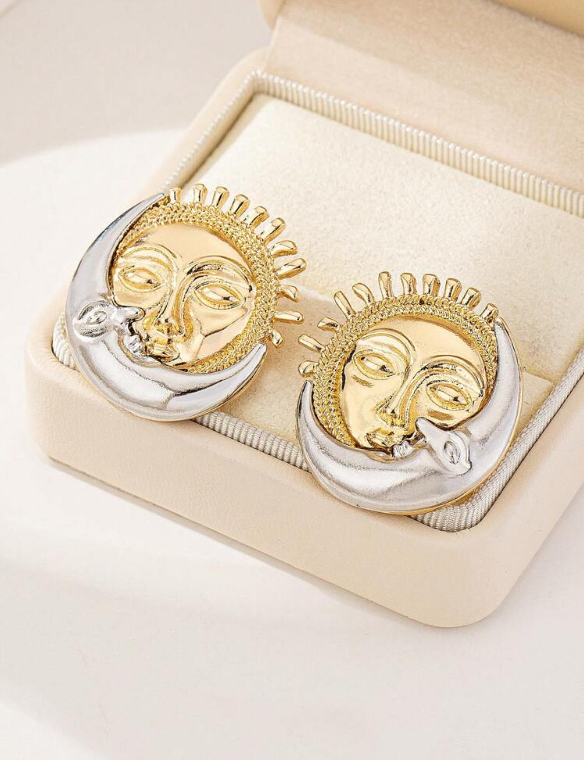 Metal Geometric Sunflower Smiling Face Moon Design Earrings