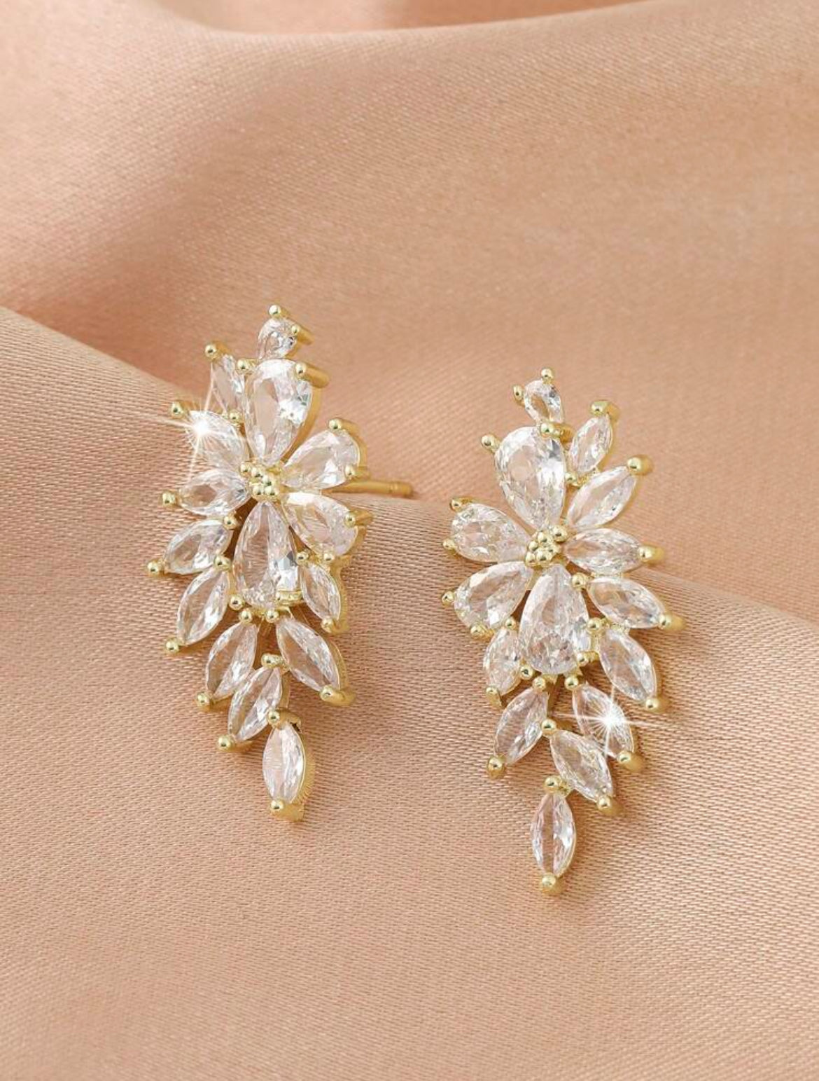 Luxury Cubic Zirconia Women Party Earrings with shining Marquise Cubic Zirconia Wedding Earrings Jewelry