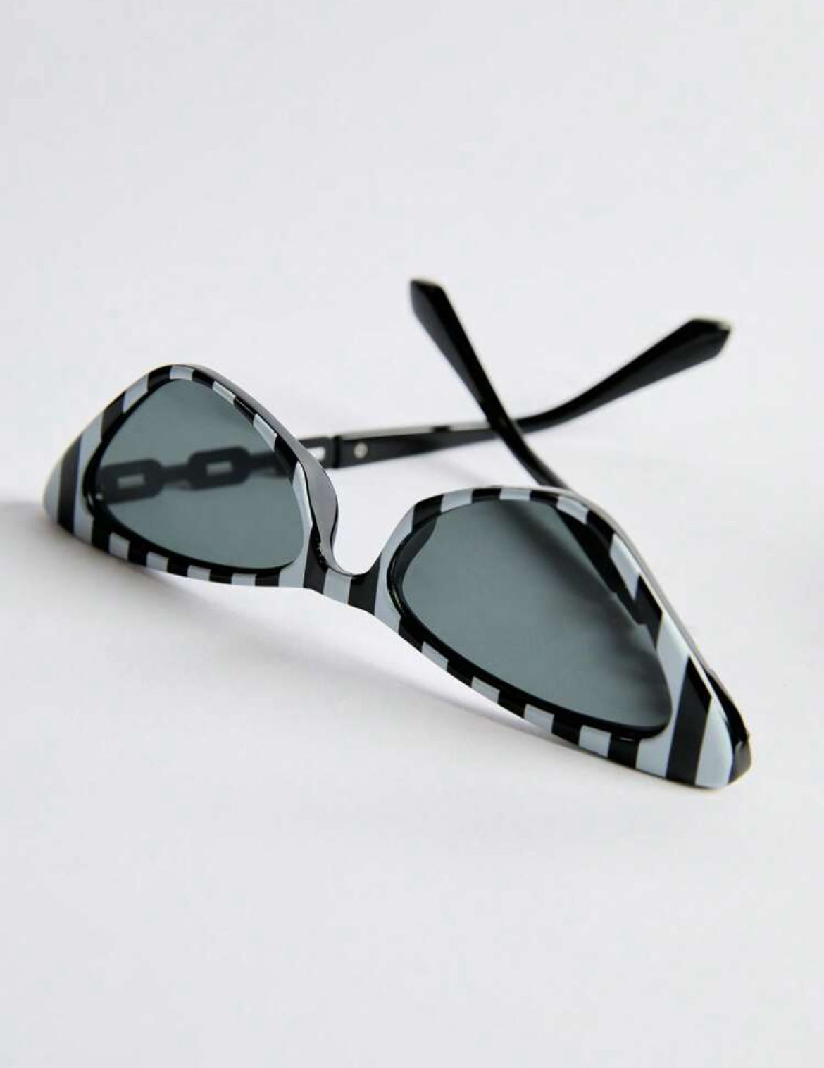 Cat's Eye Triangle Fashion Glasses Metal Chain Fashion Glasses Women's