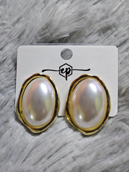 Earring in SALE