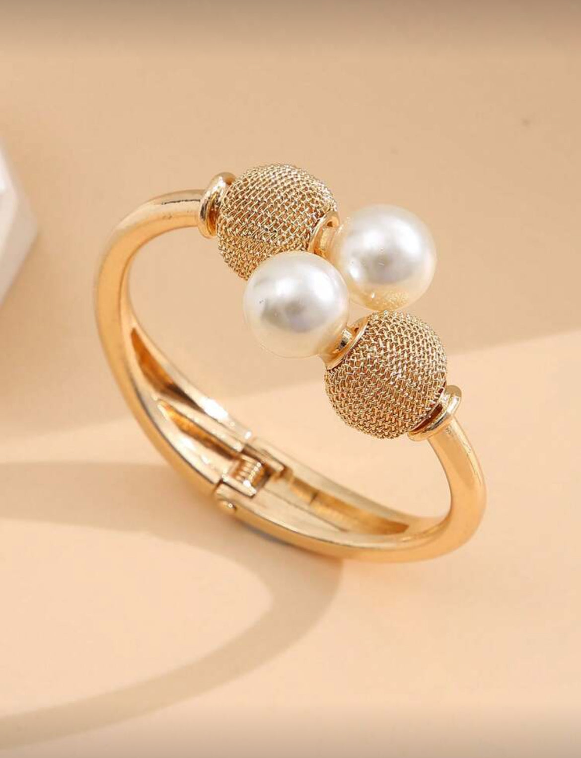 1pc Exaggerated Large Pearl Open Cuff Bracelet, Best Gift For Women, Summer Style