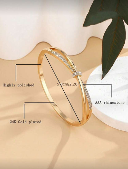 1pc Minimalist Style Rhinestone Studded Bangle / Bracelet Ladies The Light Luxury Fashion Hand Jewelry
