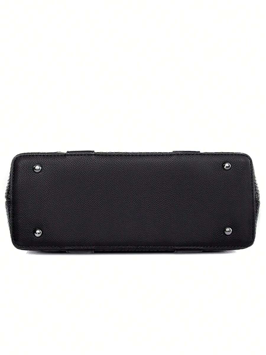 Pre Order black woven embossed Boston ladies' handbag with soft leather and a large capacity for commuting