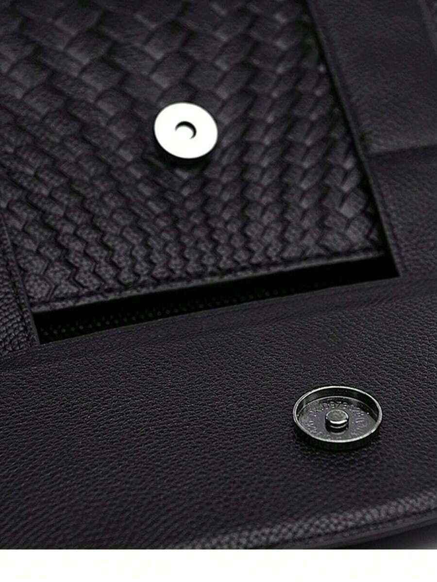 Pre Order black woven embossed Boston ladies' handbag with soft leather and a large capacity for commuting