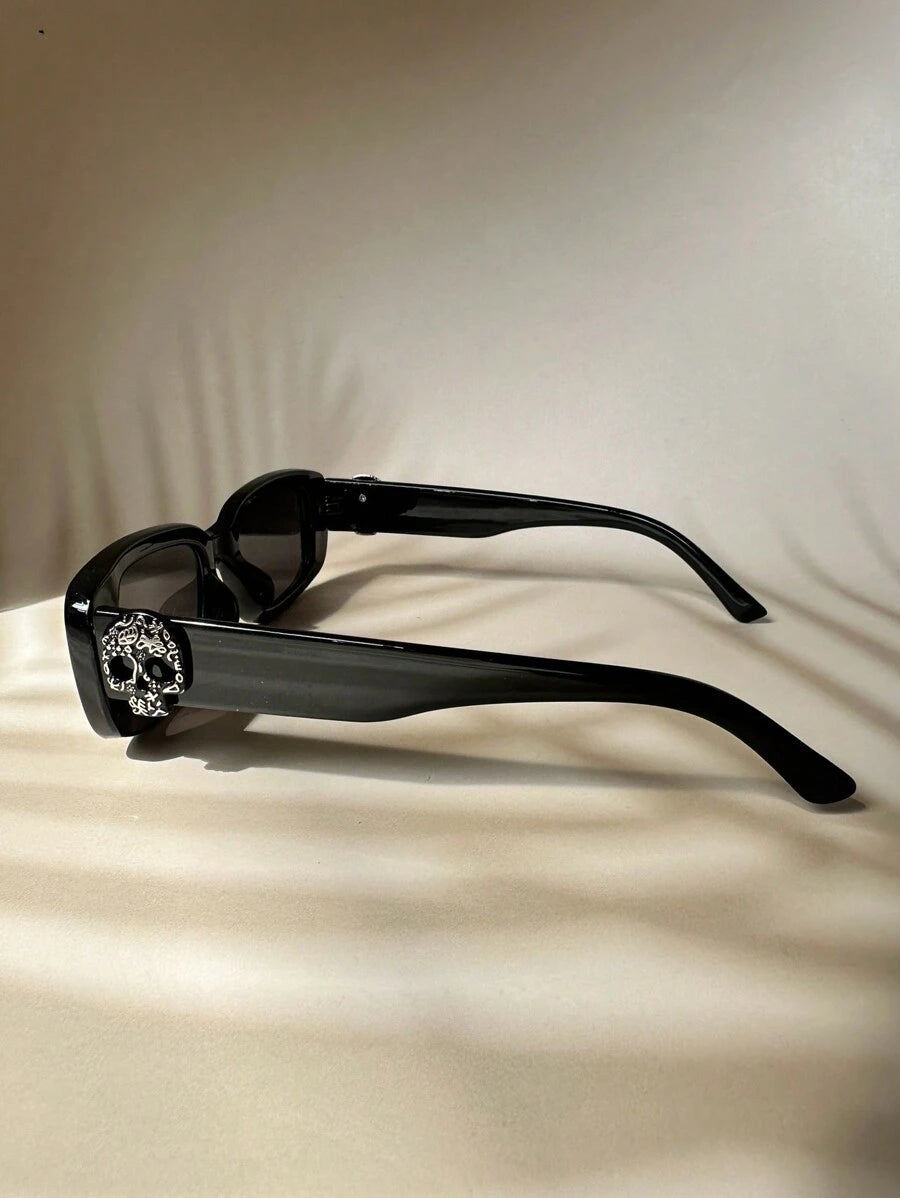 Unisex Sand Dune Style Black Frame Skull Sunglass