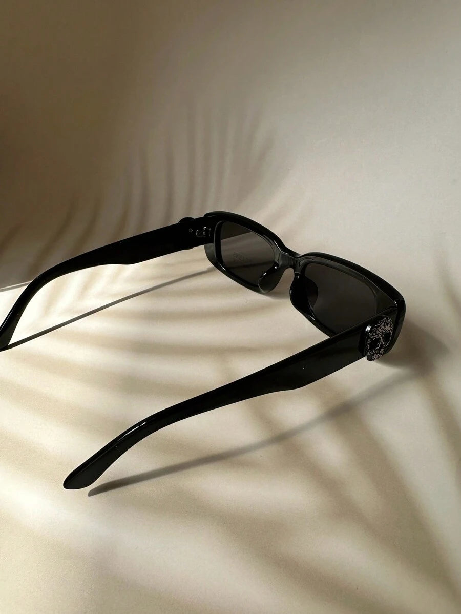Unisex Sand Dune Style Black Frame Skull Sunglass