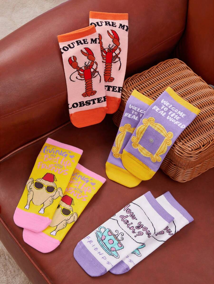 FRIENDS Unisex Cartoon & Slogan Patterned Short Socks