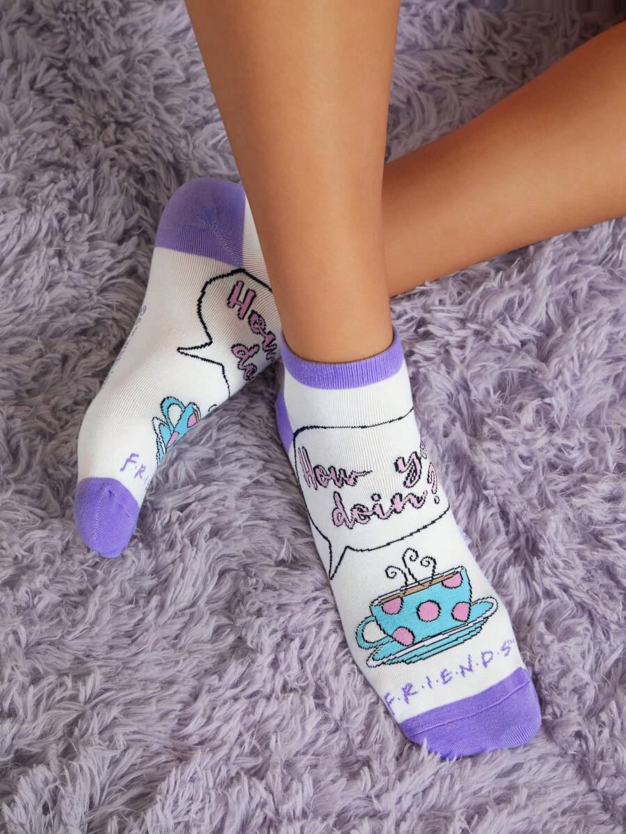 FRIENDS Unisex Cartoon & Slogan Patterned Short Socks