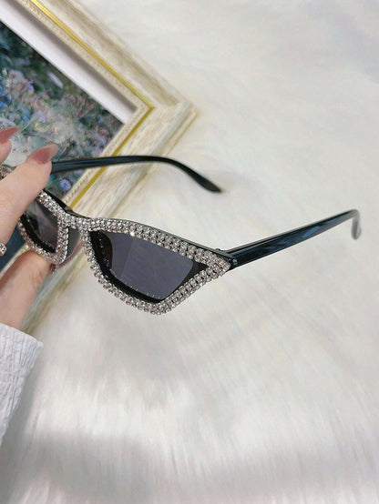 Handmade Diamond-Set Cat Eye Shaped Ladies' Fashion Glasses