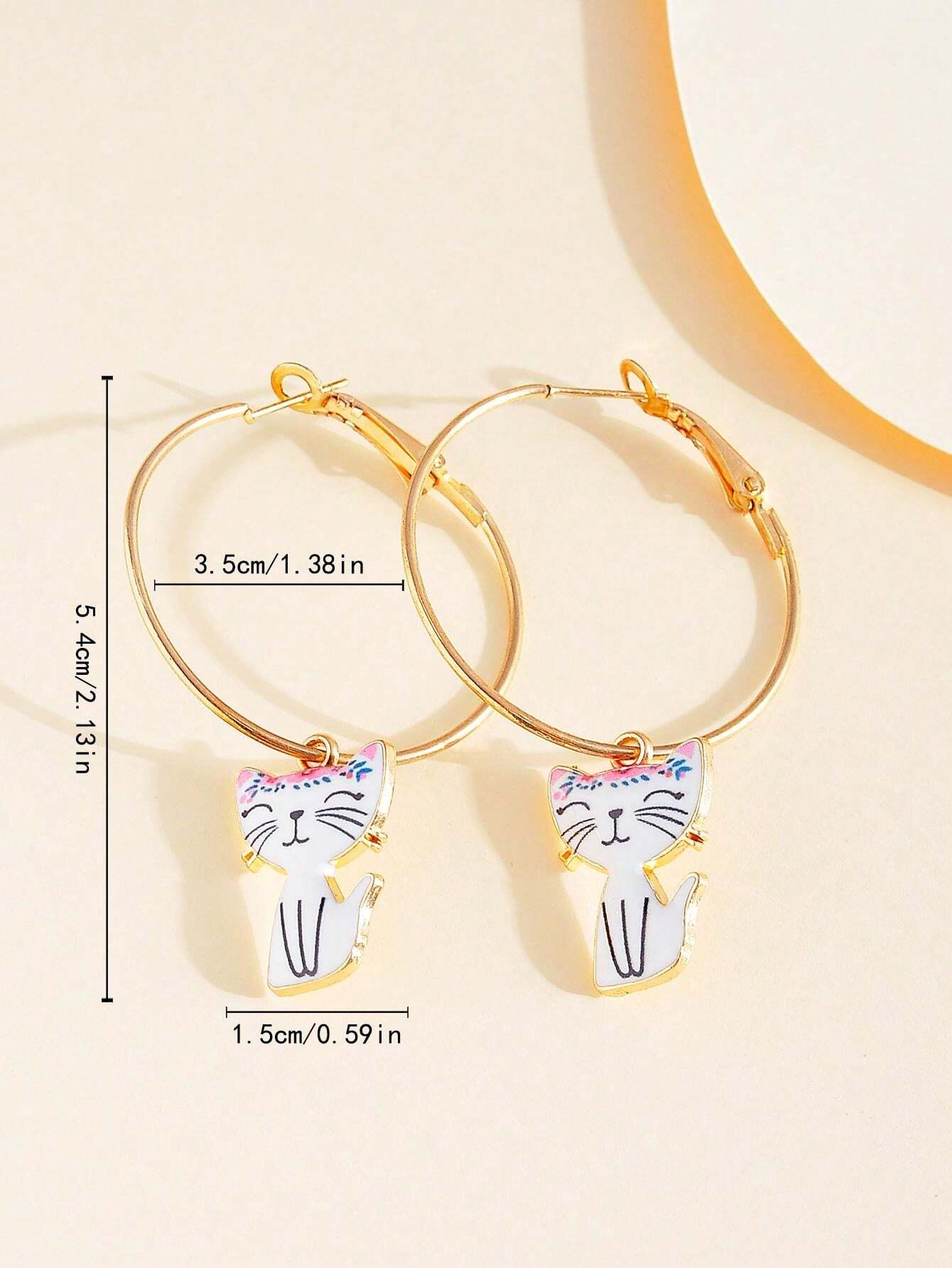 1 Pair Of Cute Cat Design Pendant Earrings In Lovely Cartoon Style Zinc Alloy Jewelry, Lovely Gift For Ladies For Daily Casual Decor.