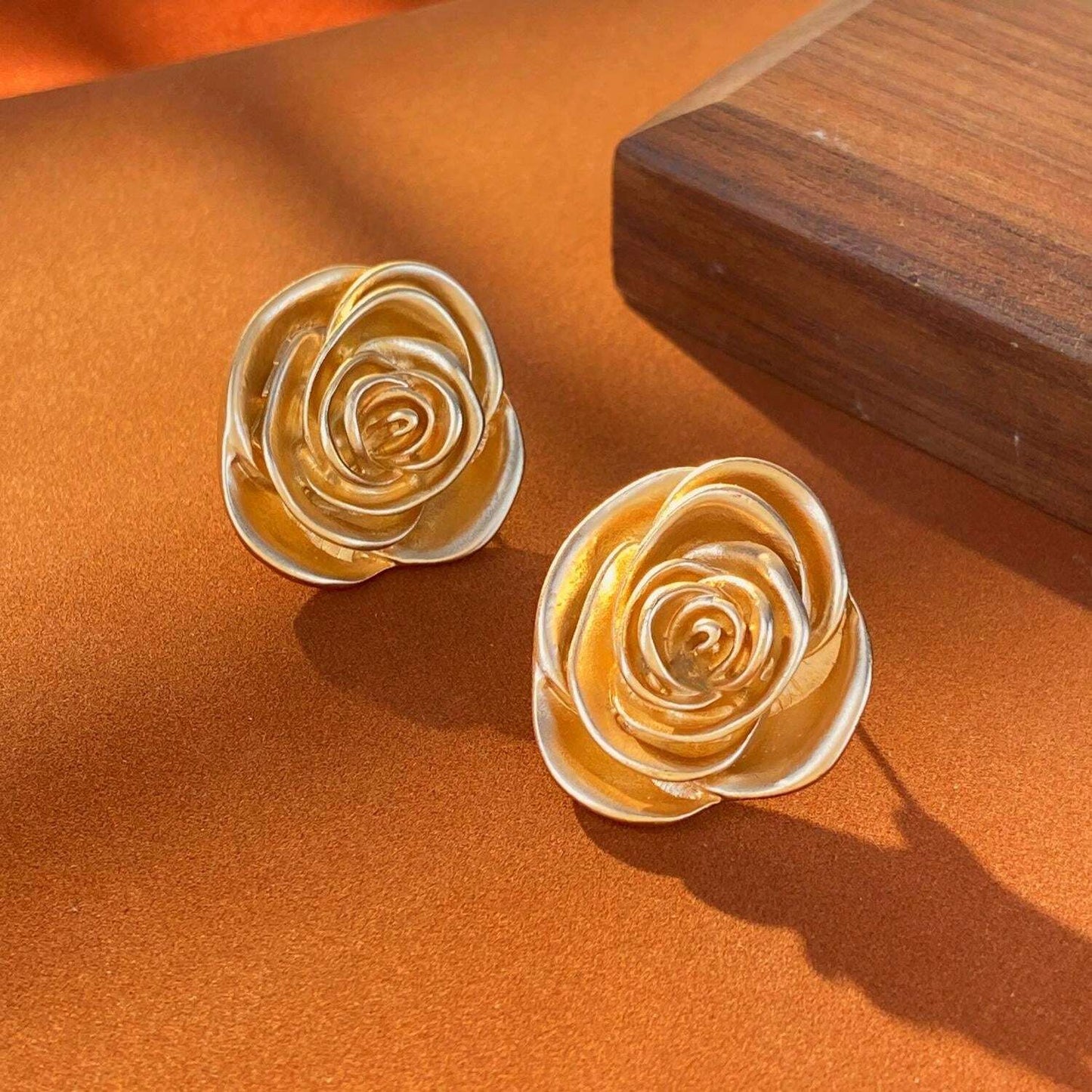Vintage Gold Rose Earrings