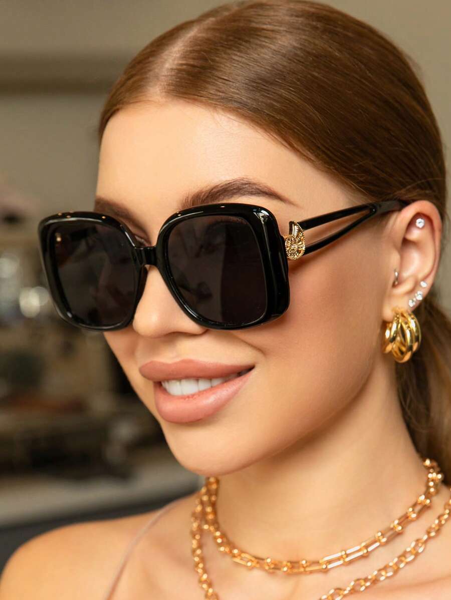 Retro Square Oversized Plastic Sunglasses, Classic Fashion Eye Glasses For Outdoor Travel Beach Casual Daily Wear, UV Protection Driving Glasses