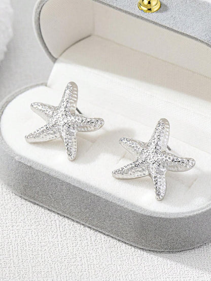 Fashionable, Elegant, Simple Starfish Stud Earrings