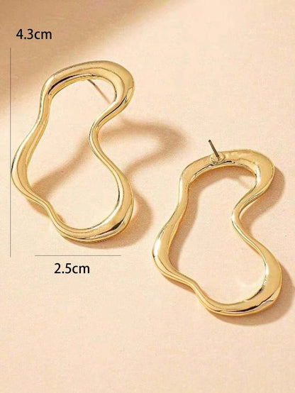 Asymmetrical Metallic Peace Dangle Earrings.