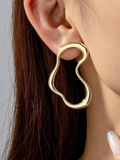 Asymmetrical Metallic Peace Dangle Earrings.