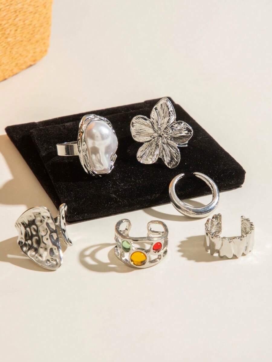 6pcs Stylish Pearl-Studded Hollow Rhinestone Asymmetrical Heart-Shaped Finger Ring Set