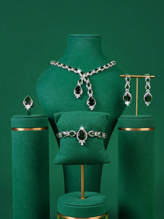 Luxury Jewelry Set With Green Artificial Zirconia Stone