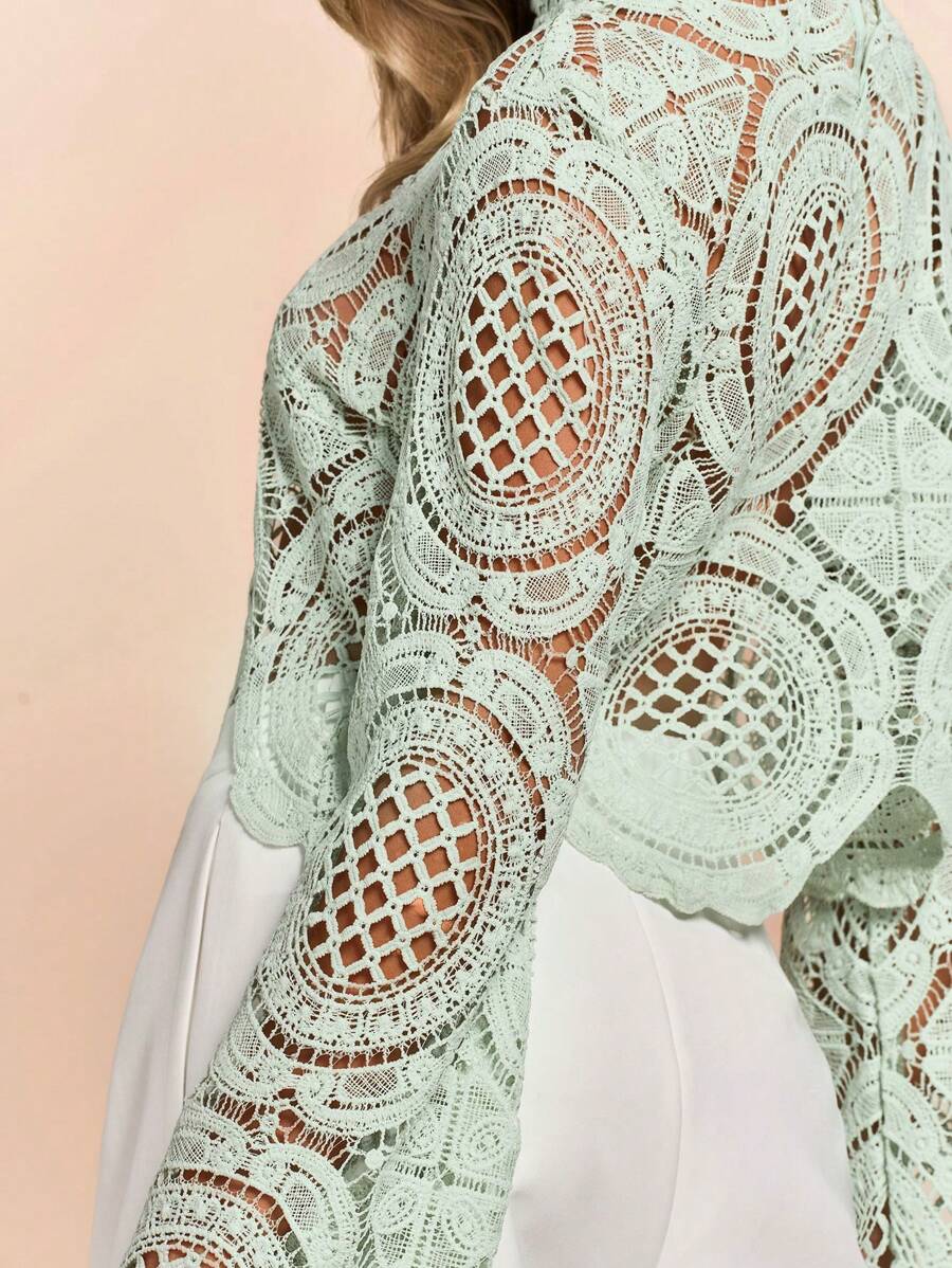 Women's Water-Soluble Flower Lace Trim Sheer Blouse, Date Night Sexy Tops,Embroidered Hollowed-Out Tops,Vacation Outfits For Woman,Light Green Embroidered Pullovers ,Elegant Women Outfits Fall Cloth