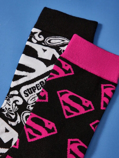 SUPERMAN 2 Pairs Unisex Breathable & Moisture-Wicking Crew Socks With Reinforced Toe And Heel, Superhero Logo Design, Suitable For All Seasons, Black And Pink