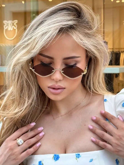 Half Frame Rhinestone Metal Fashion Glasses Retro Personalized Versatile Fashion Glasses Men's And Women's Fashion Glasses Are Suitable For Daily Wear, Street Photography, Vacation Travel