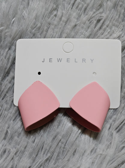 Matte Bold Curve Earrings