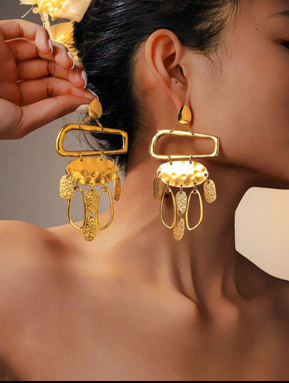 Exaggerated Multi-Geometric Asymmetrical Shape Pendant Metal Earrings