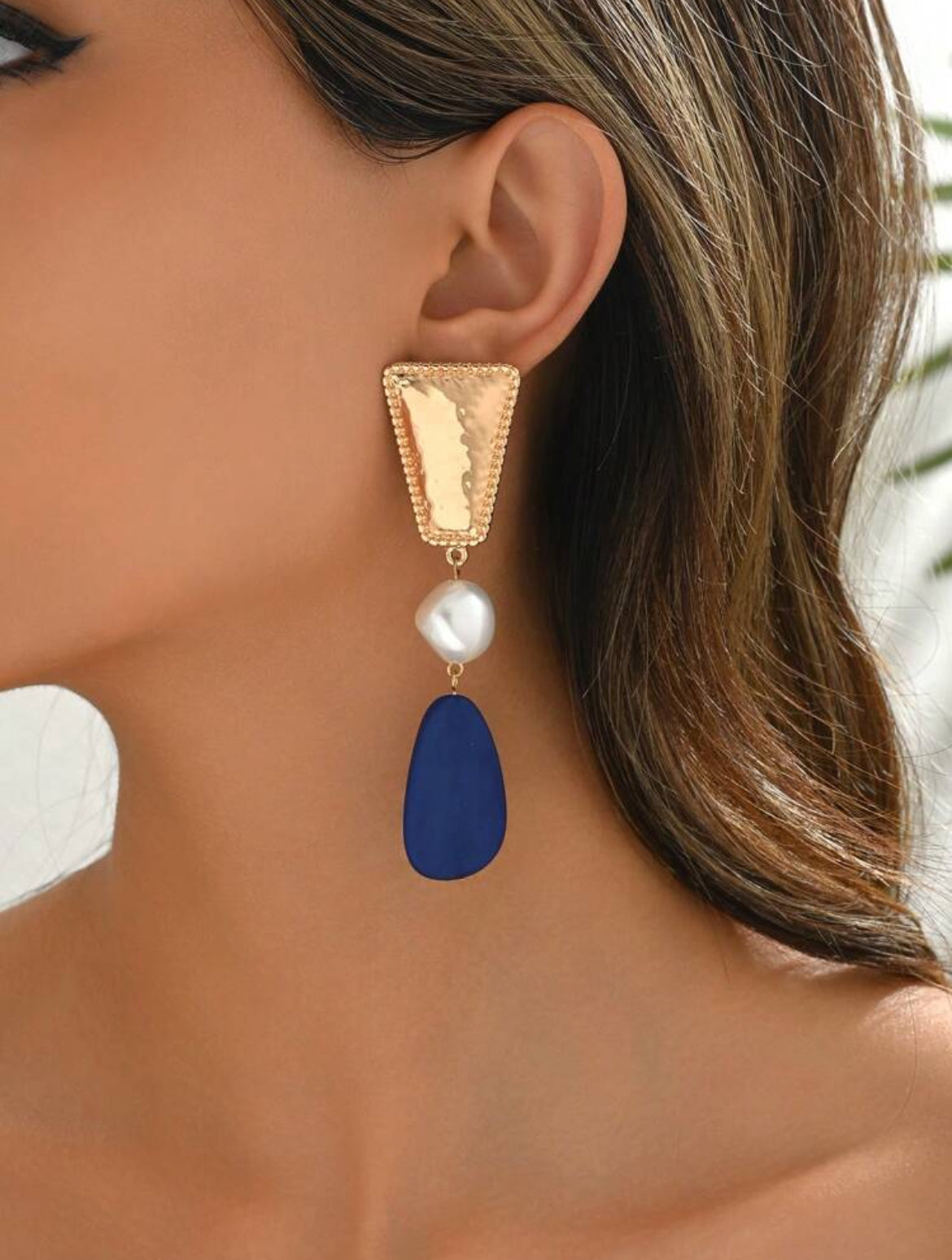 Baroque Faux Pearl & Tassel Pendant Earrings