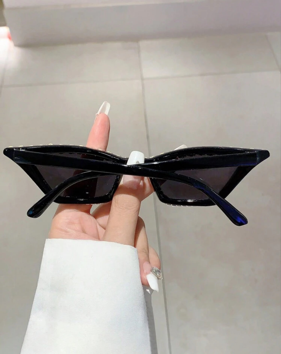 Black Cat Eye Fashion Glasses With Rhinestone Decoration