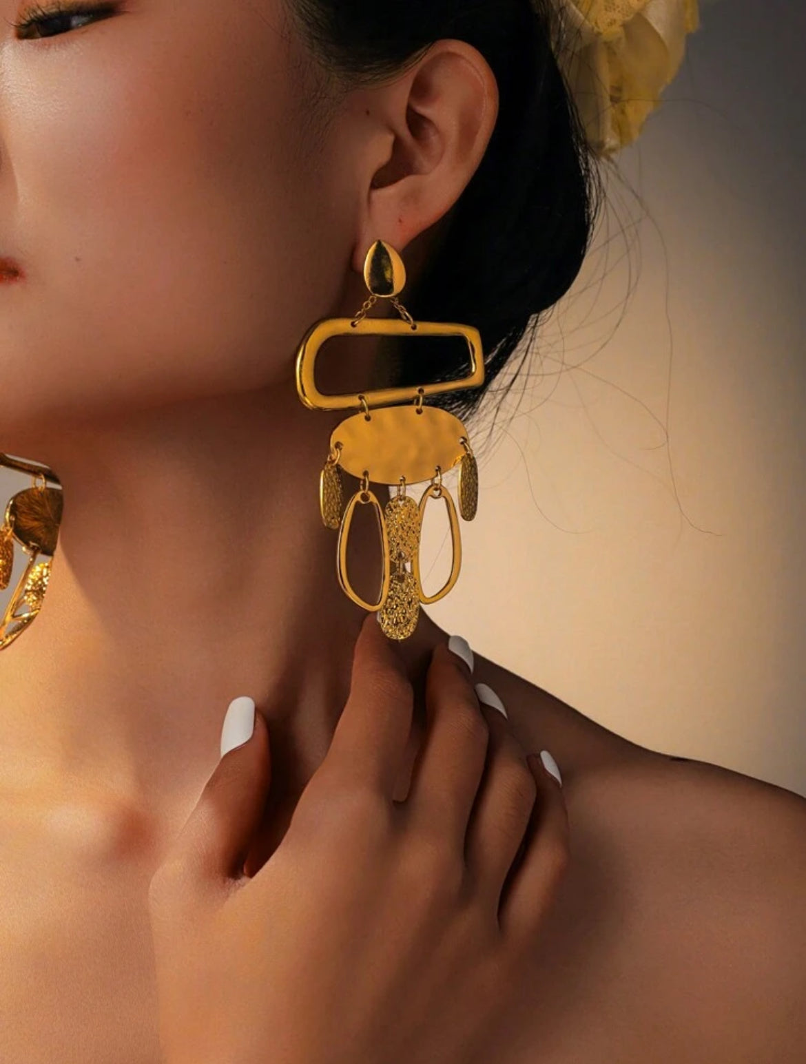 Exaggerated Multi-Geometric Asymmetrical Shape Pendant Metal Earrings