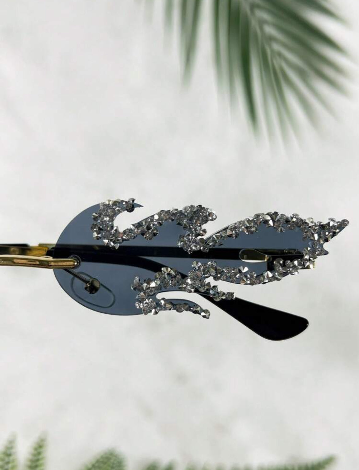 Frameless Flame Rhinestone Encrusted Fashion Glasses