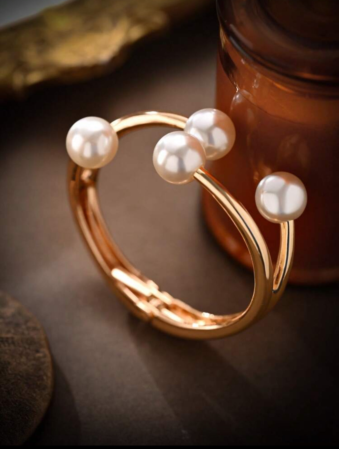1pc Minimalist Chic Pearl Geometric Open Cuff Bracelet, Versatile For Daily Wear And Getaway, Suitable As Gift For Friends And Families