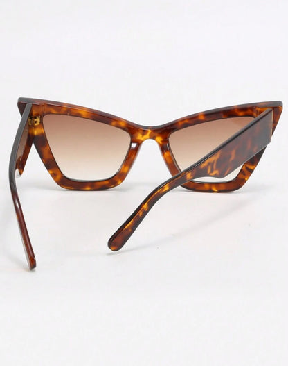 Large Frame Minimalist Fashion Cat Glasses