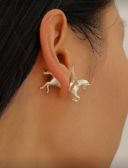1 Pair 3D Pegasus Animal Stud Earrings, Women's Earrings, Suitable For Daily Wear And Parties, Winged Horse Earrings, Gift For Friends, Women's Jewelry