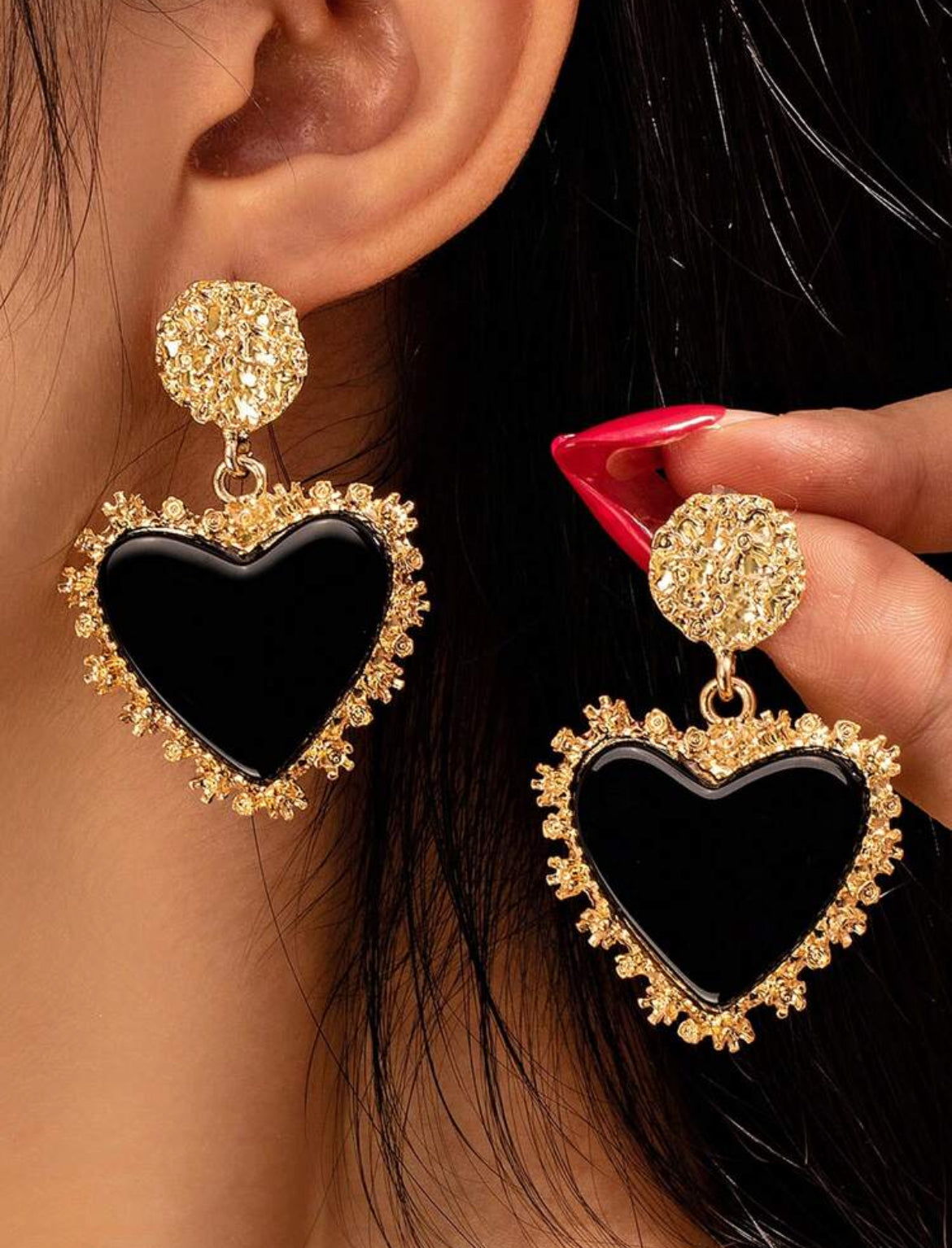 Geometric Embossed Heart Resin Embellished Earrings