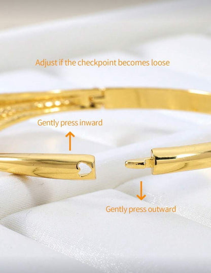 1pc Minimalist Style Rhinestone Studded Bangle / Bracelet Ladies The Light Luxury Fashion Hand Jewelry