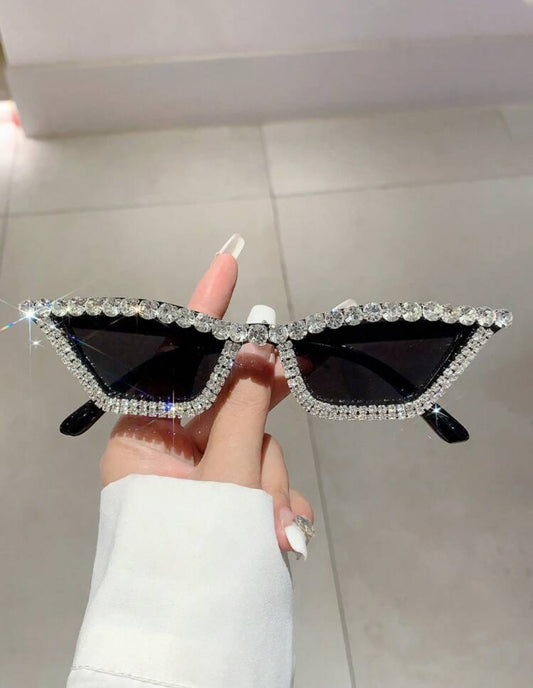 Black Cat Eye Fashion Glasses With Rhinestone Decoration