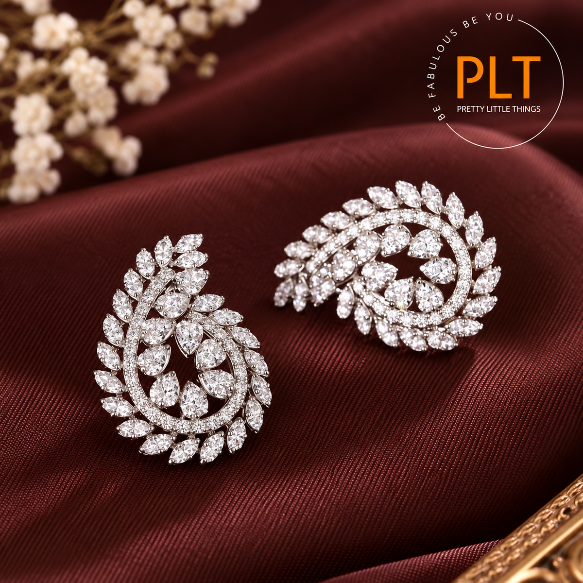 1 Pair Luxury Cubic Zirconia Leaf Stud Earrings For Women