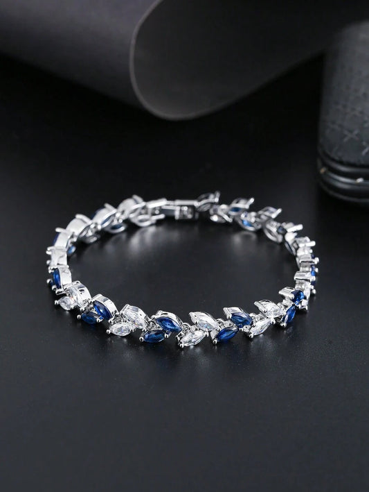 Fashionable Multi-Purpose Horse Eye Shaped Zirconia Decor Bracelet